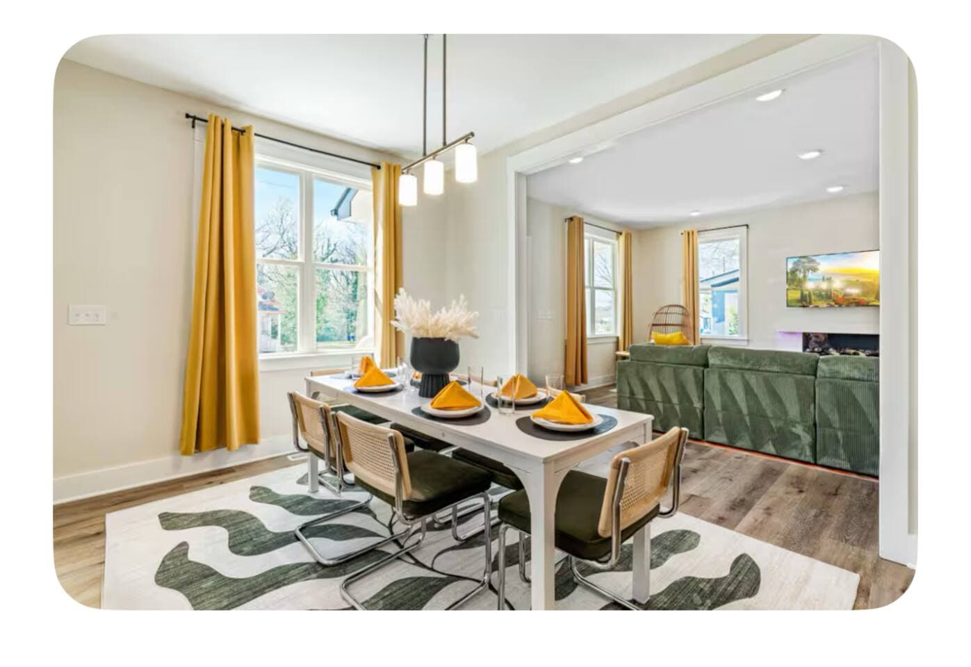 Downtown Modern photo 2