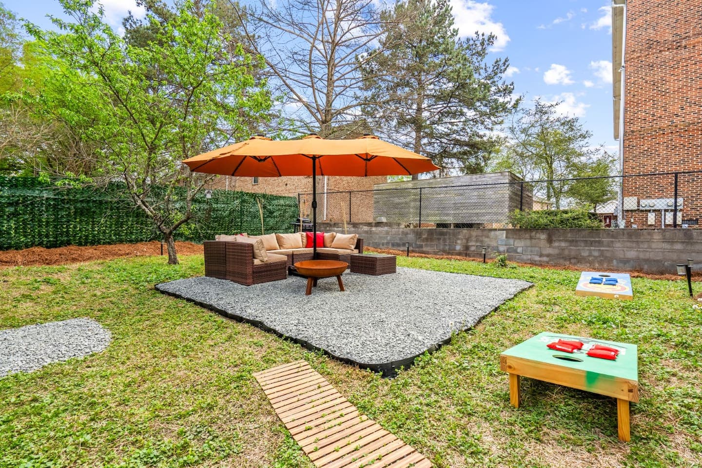 The Duke Bohemian photo 2