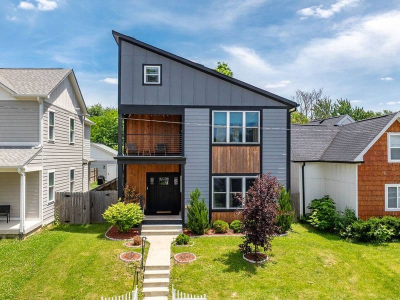 Oasis Retreats — Indiana