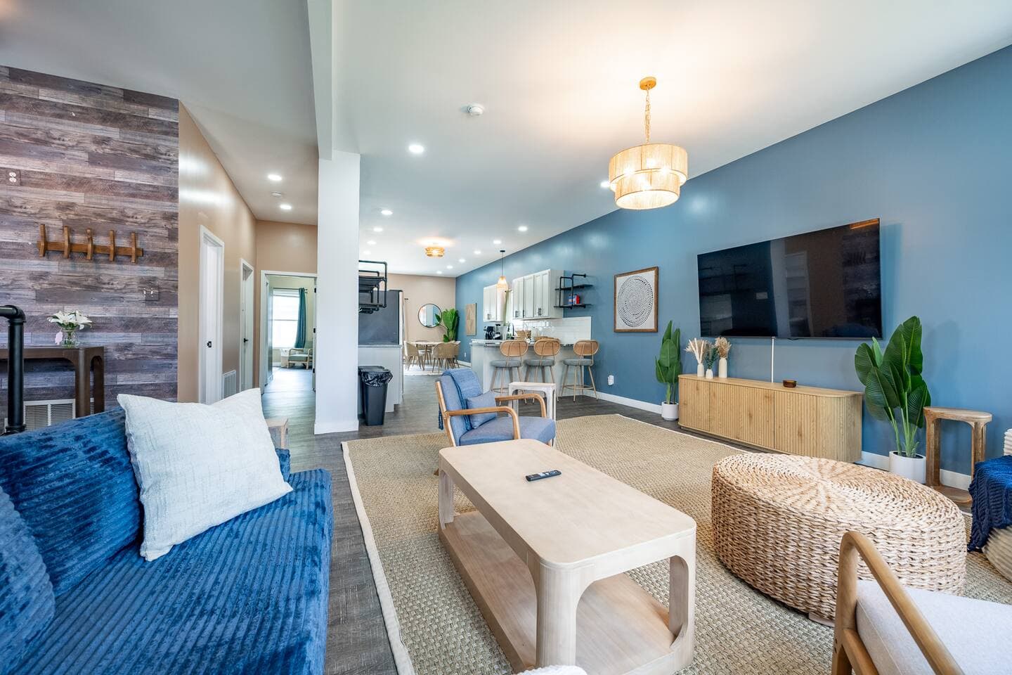 Indy Grand House | 6BR | Hot Tub | Game Room photo 3