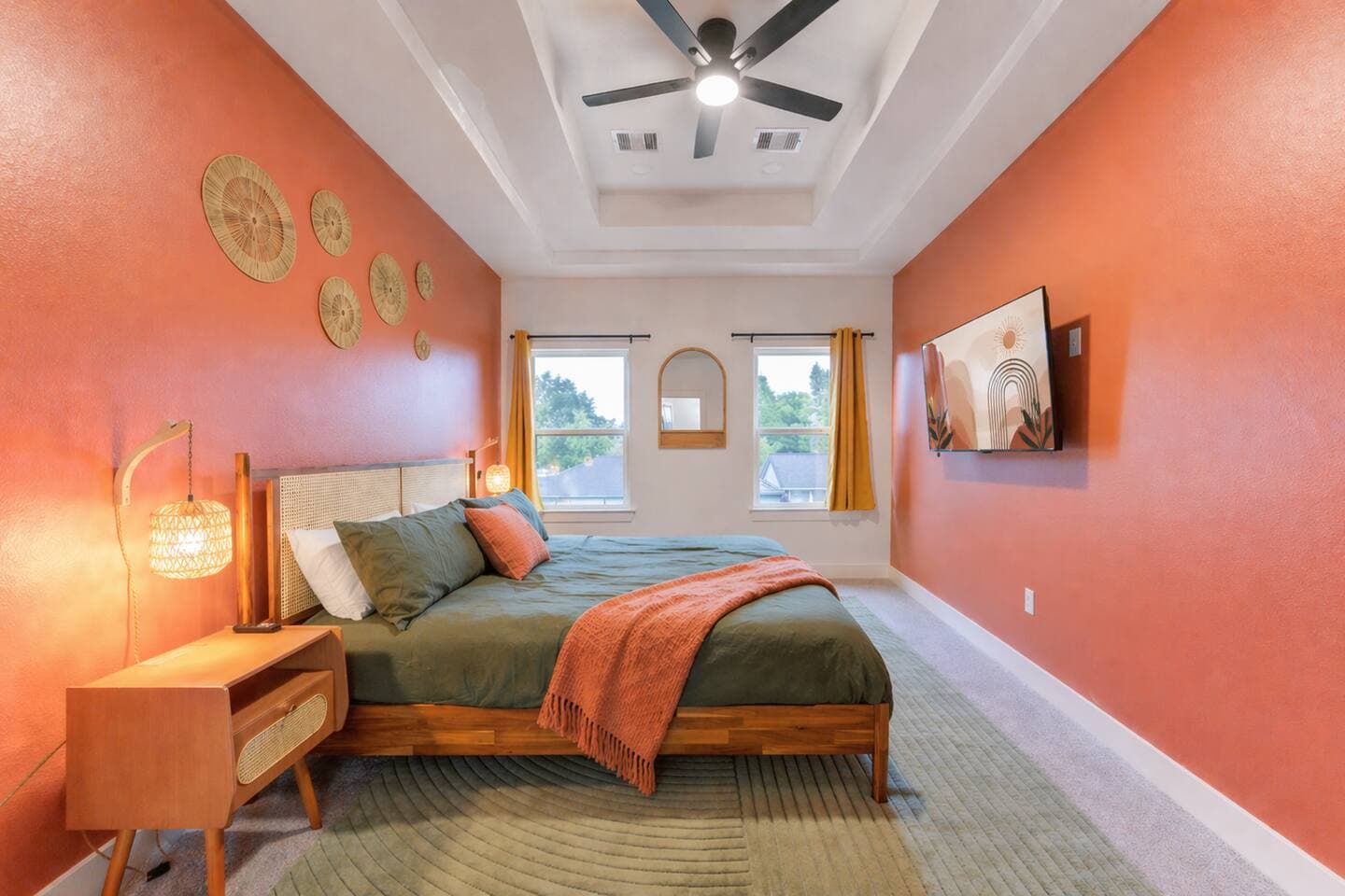 Brand New 4BR | NRG | Med Center | Hot Tub photo 3