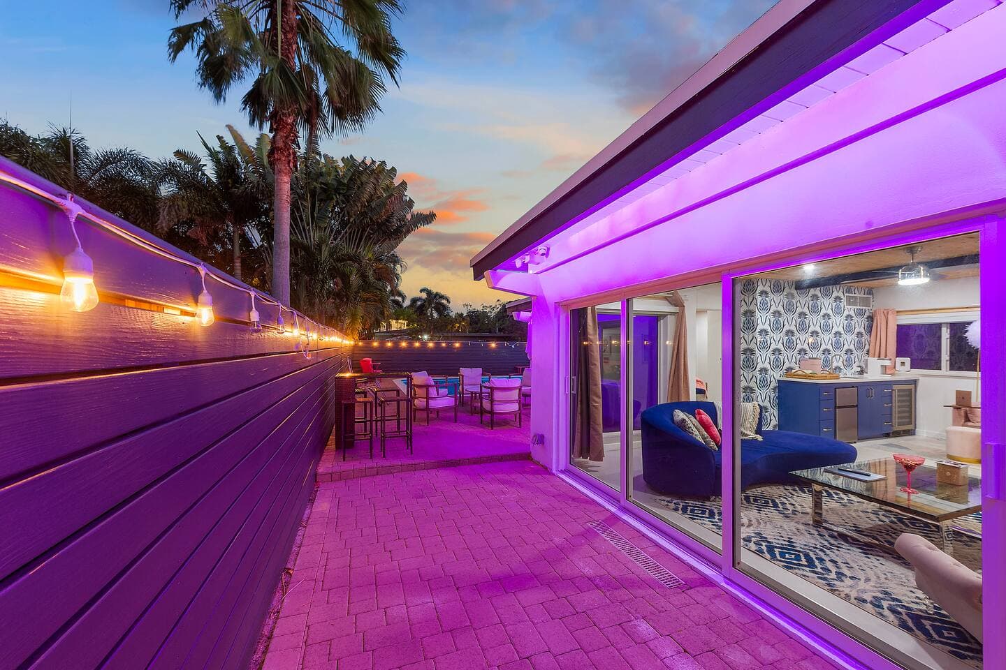 Barbie Poolhouse | 3 Ensuite BR | Outdoor Dining photo 5