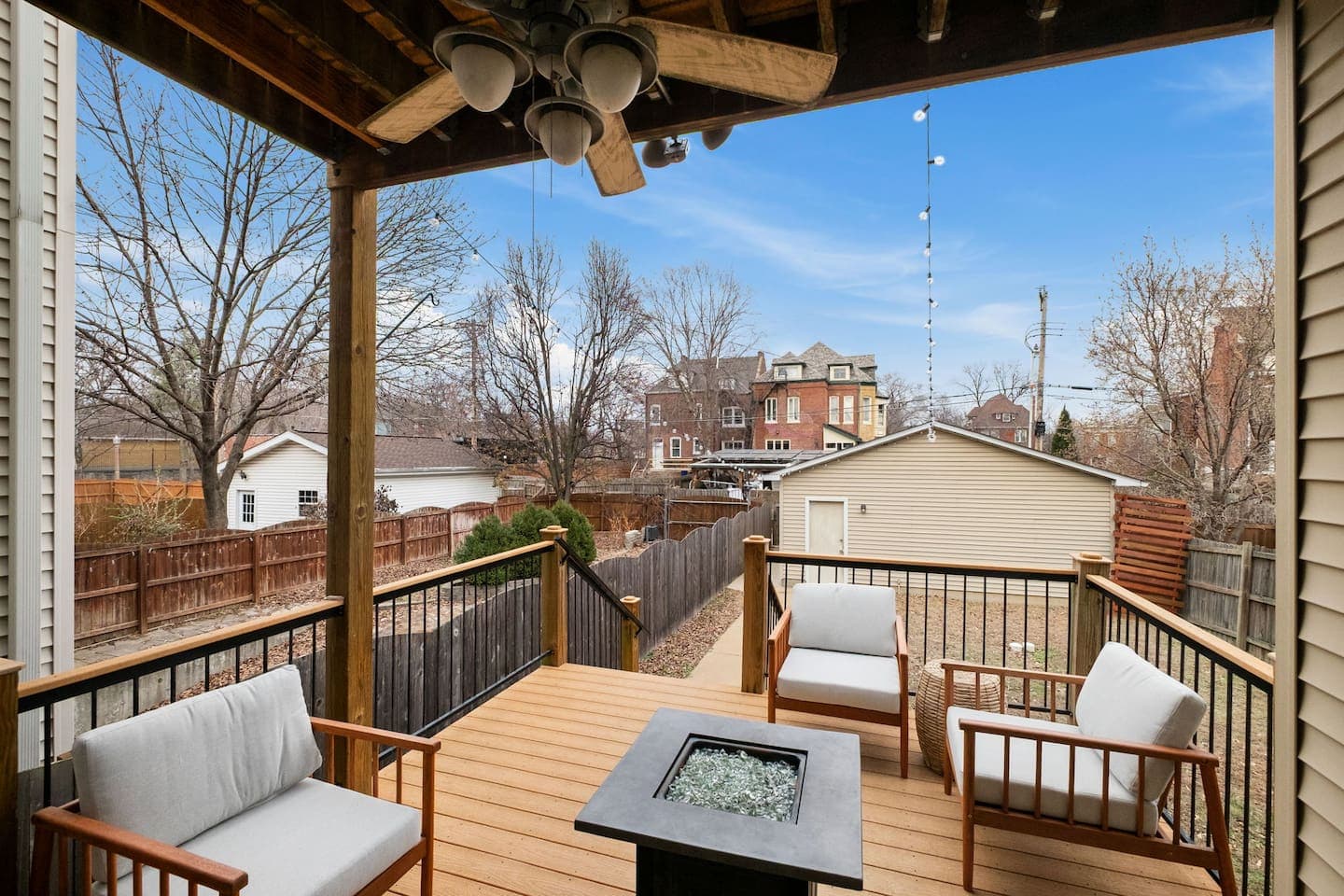 CWE Bohemian Villa photo 2